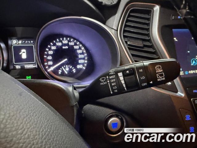 Hyundai Santafe 2016 — photo 14