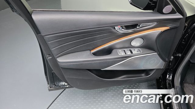 Kia K9 2022 — photo 14