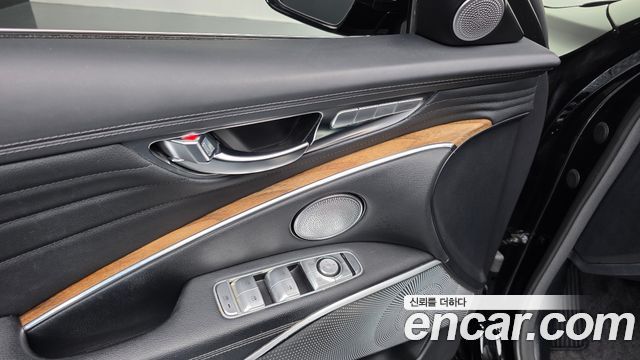 Kia K9 2022 — photo 27