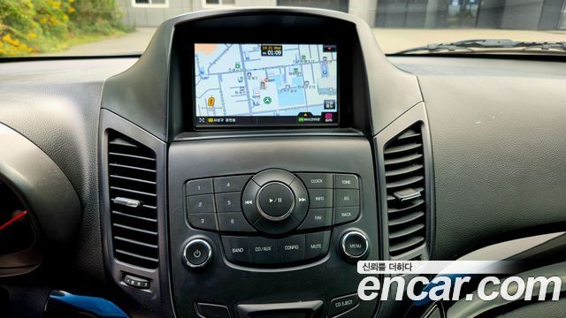 Chevrolet Korea Orlando 2012 — photo 7