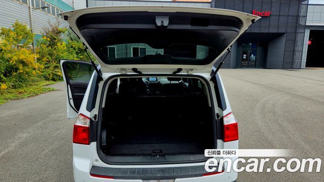 Chevrolet Korea Orlando 2012 — photo 13