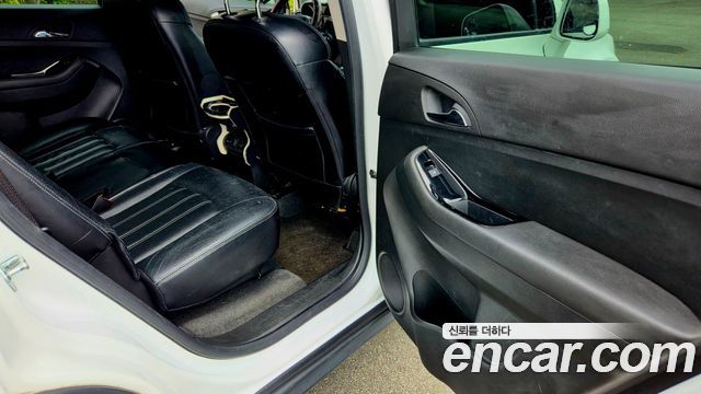 Chevrolet Korea Orlando 2012 — photo 16