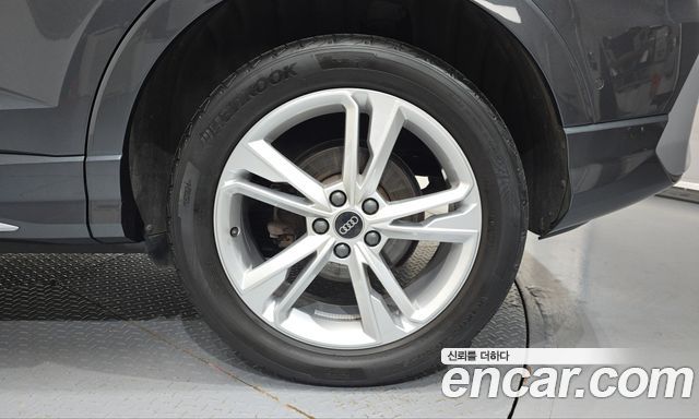 Audi Q3 2023 — photo 7