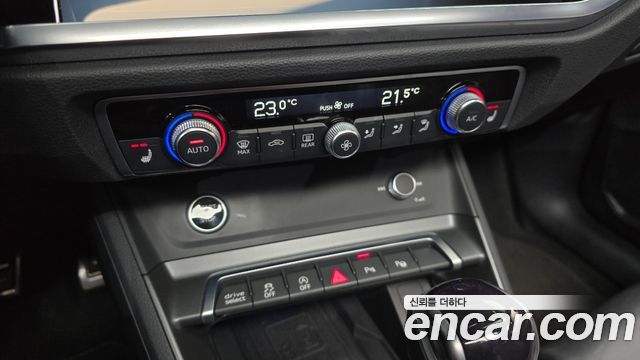 Audi Q3 2023 — photo 32