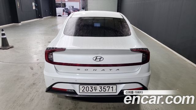 Hyundai Sonata 2022 — photo 4