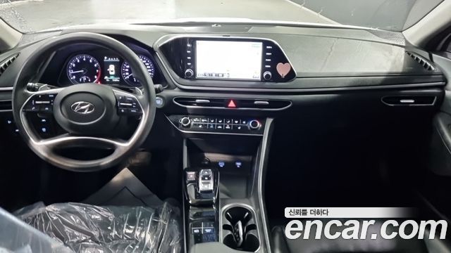 Hyundai Sonata 2022 — photo 7