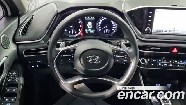 Hyundai Sonata 2022 — photo 10