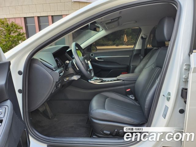 Hyundai Sonata 2021 — photo 7