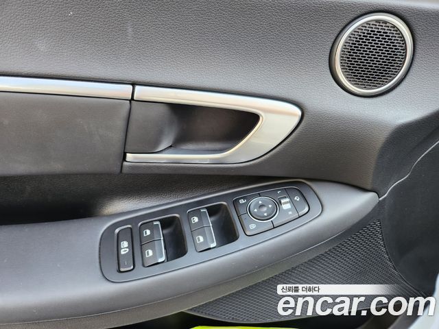 Hyundai Sonata 2021 — photo 12