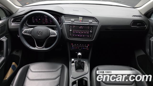 Volkswagen Tiguan 2024 — photo 7