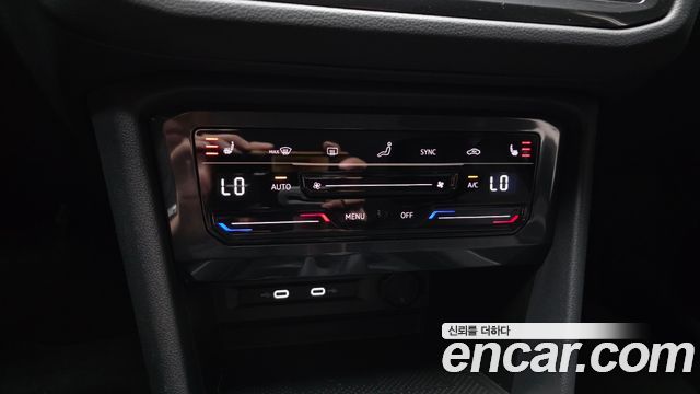 Volkswagen Tiguan 2024 — photo 17