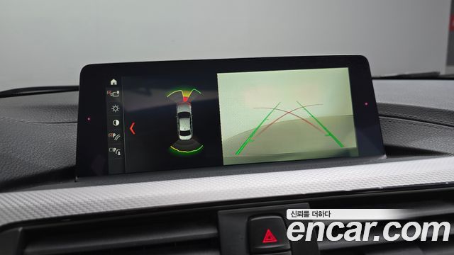 BMW 3-Series 2018 — photo 20