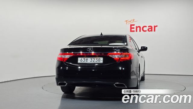 Hyundai Grandeur 2015 — photo 4