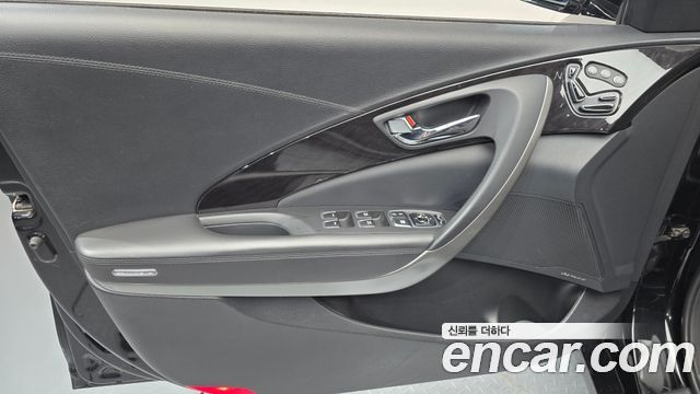 Hyundai Grandeur 2015 — photo 14