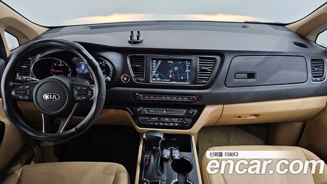 Kia Canival 2020 — photo 10