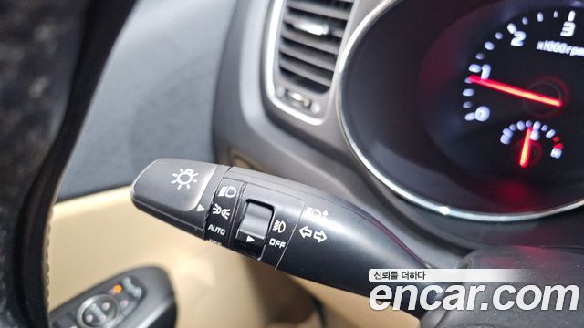 Kia Canival 2020 — photo 30