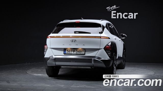 Hyundai Kona 2023 — photo 4