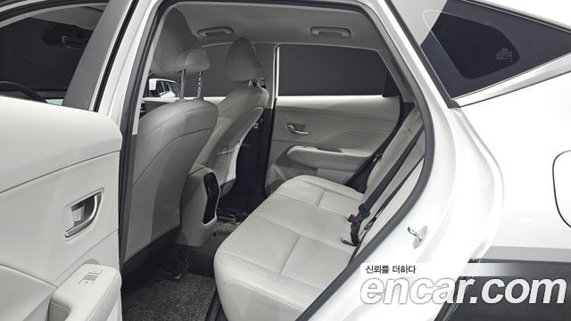 Hyundai Kona 2023 — photo 17