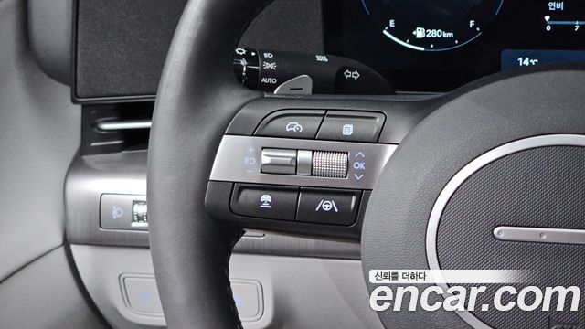 Hyundai Kona 2023 — photo 22