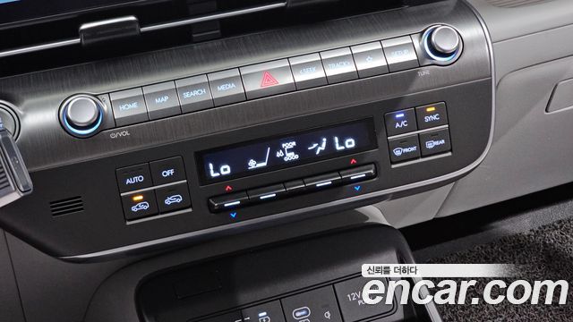 Hyundai Kona 2023 — photo 31
