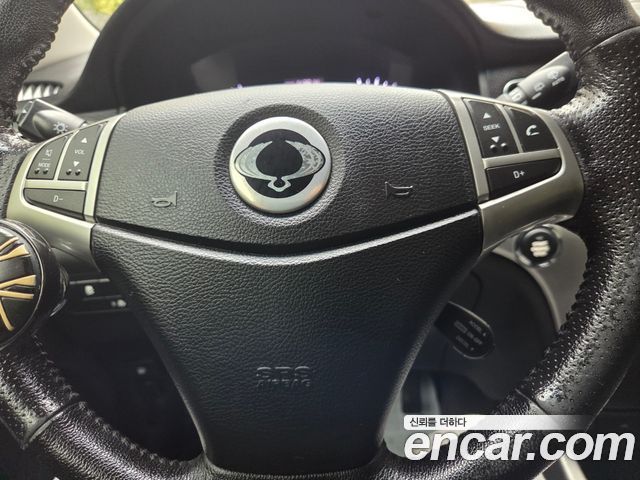 KG Mobility KORANDO 2013 — photo 11