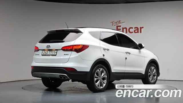 Hyundai Santafe 2015 — photo 2