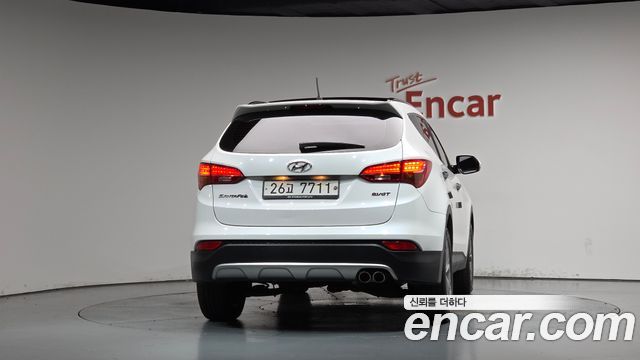 Hyundai Santafe 2015 — photo 4
