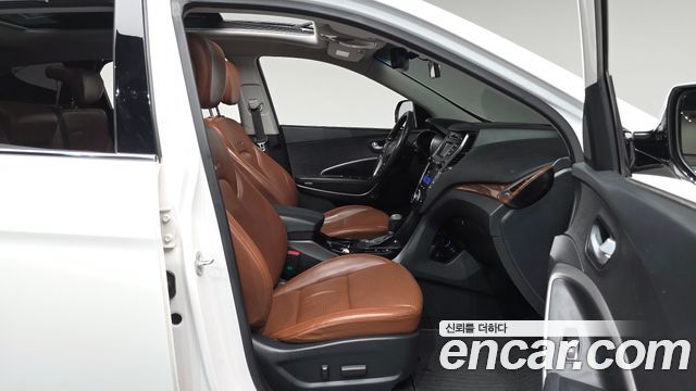 Hyundai Santafe 2015 — photo 16
