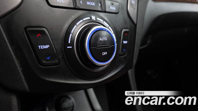 Hyundai Santafe 2015 — photo 37