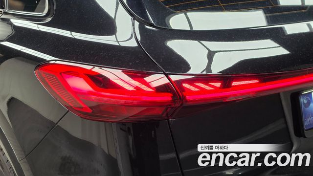 Audi Q5 2025 — photo 9