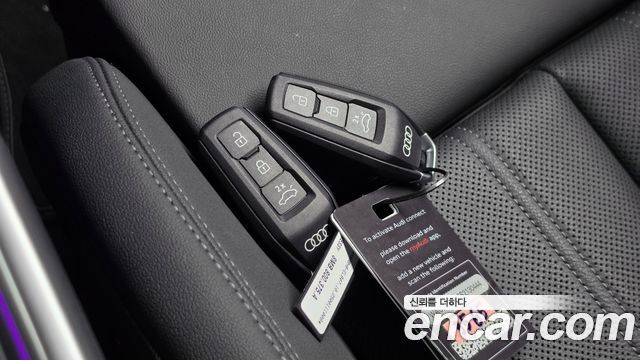Audi Q5 2025 — photo 35
