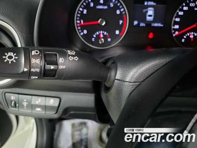 Kia K3 2019 — photo 15