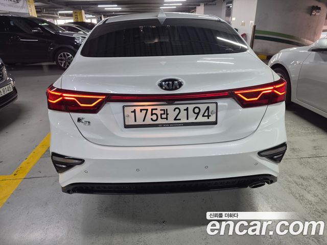 Kia K3 2019 — photo 18