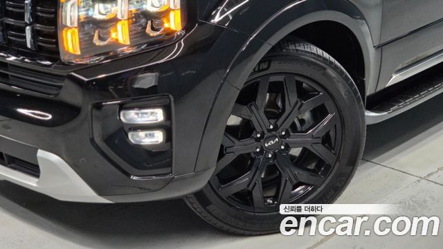 Kia Mohave 2023 — photo 3