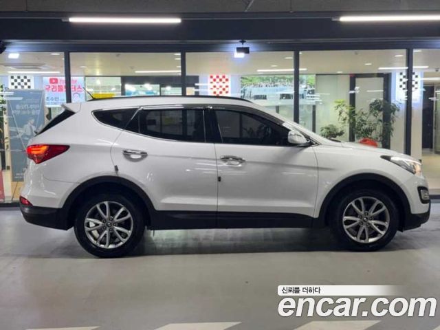 Hyundai Santafe 2014 — photo 3