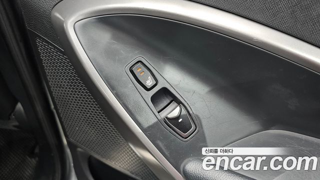 Hyundai Santafe 2013 — photo 23