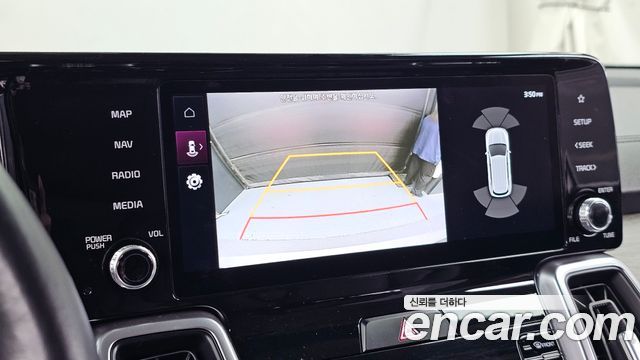 Kia Sorento 2023 — photo 21