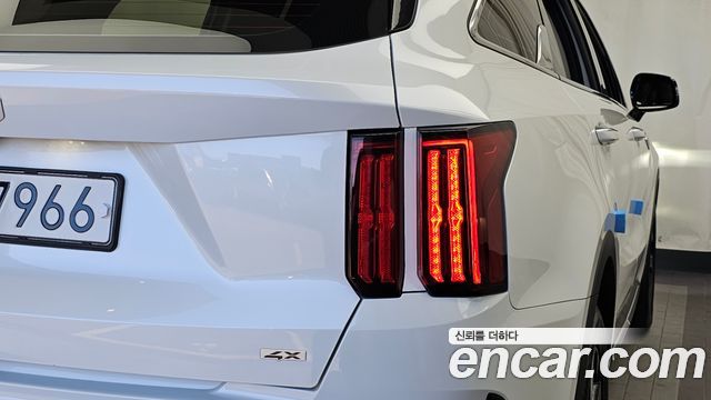 Kia Sorento 2023 — photo 9
