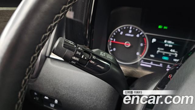Kia Sorento 2023 — photo 33