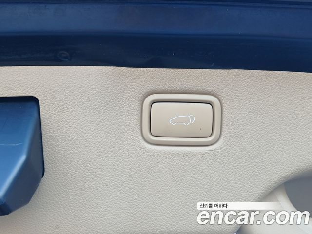 Kia Canival 2017 — photo 20