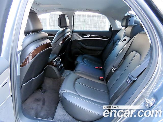 Audi A8 2015 — photo 6