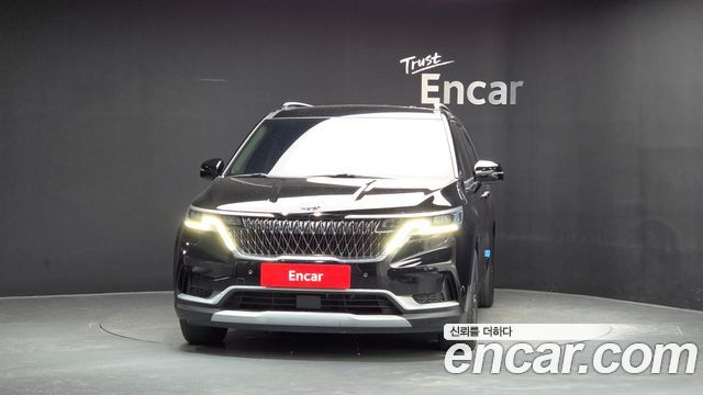Kia Canival 2021 — photo 3