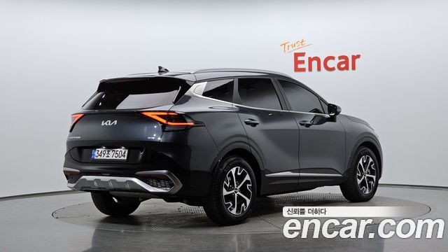 Kia Sportage 2023 — photo 2