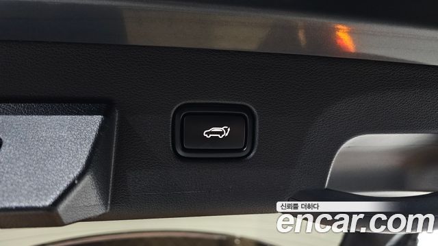 Kia Sportage 2023 — photo 32