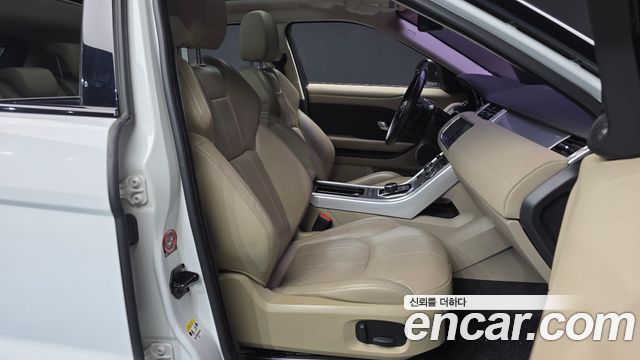 Land Rover Range Rover Evoque 2017 — photo 11