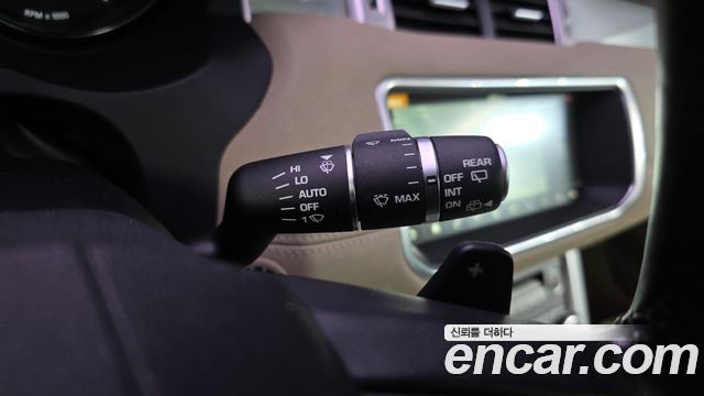 Land Rover Range Rover Evoque 2017 — photo 19