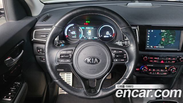 Kia Niro 2019 — photo 13