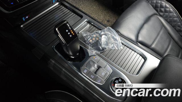 KG Mobility Rexton 2021 — photo 12