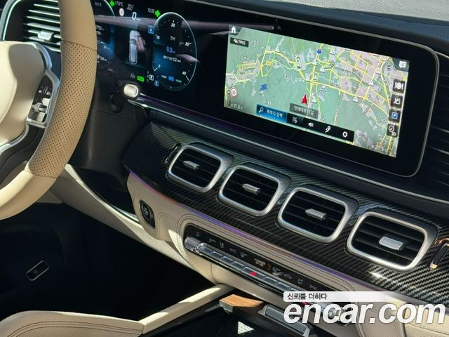 Mercedes-Benz GLE-Class 2021 — photo 6