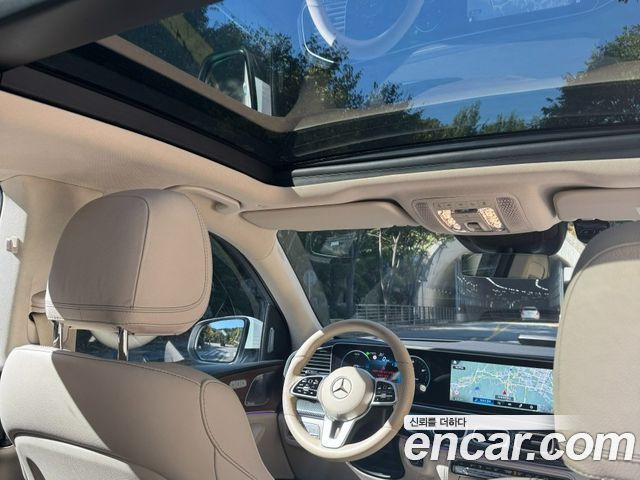 Mercedes-Benz GLE-Class 2021 — photo 7